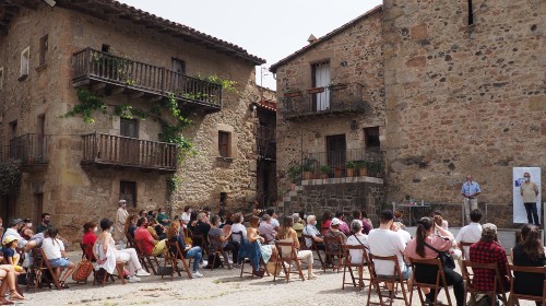 La Delegació de Girona celebra la festa de la psicologia a Santa Pau